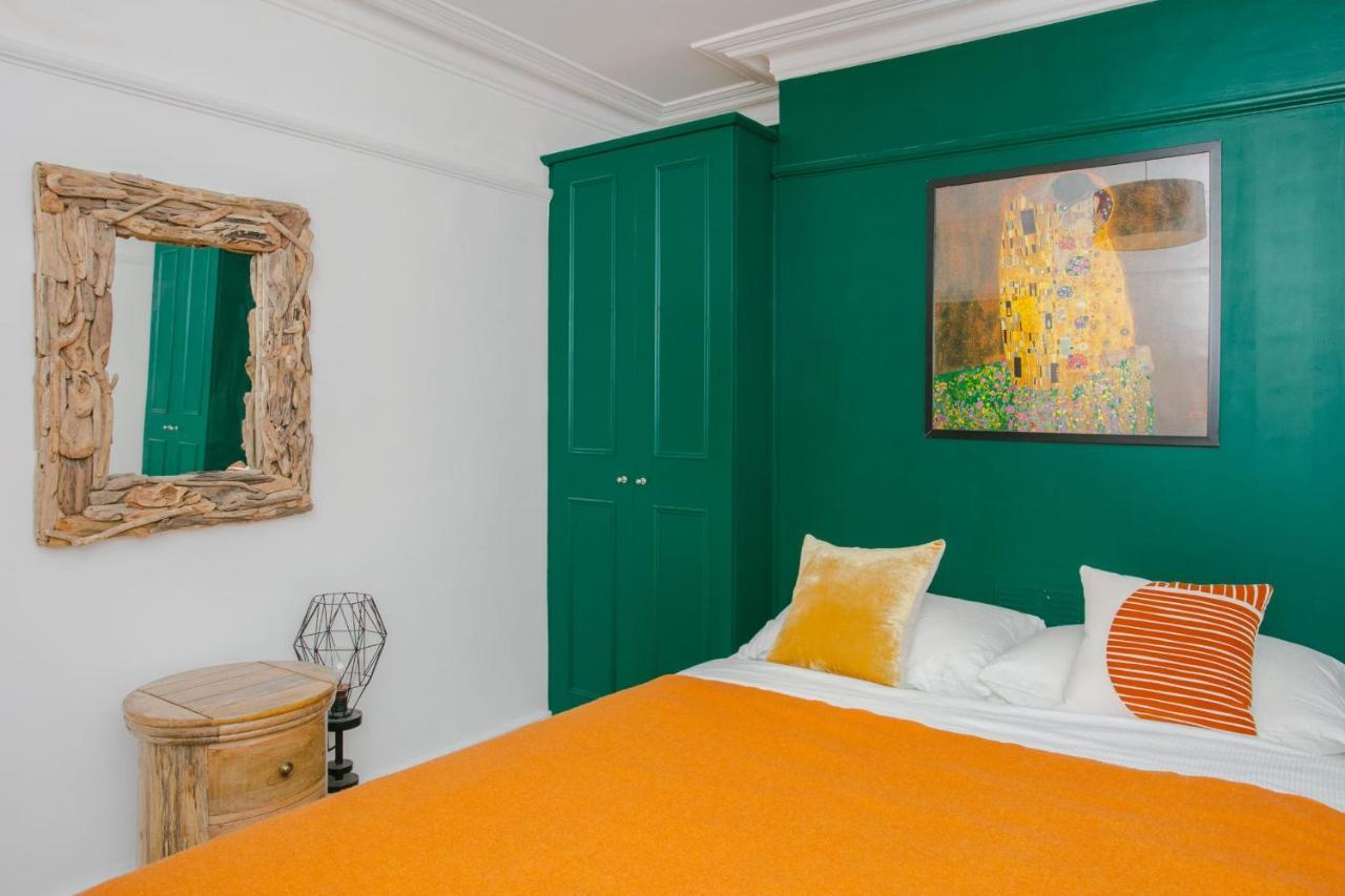 Modern Garden Apartment Camden London Bagian luar foto