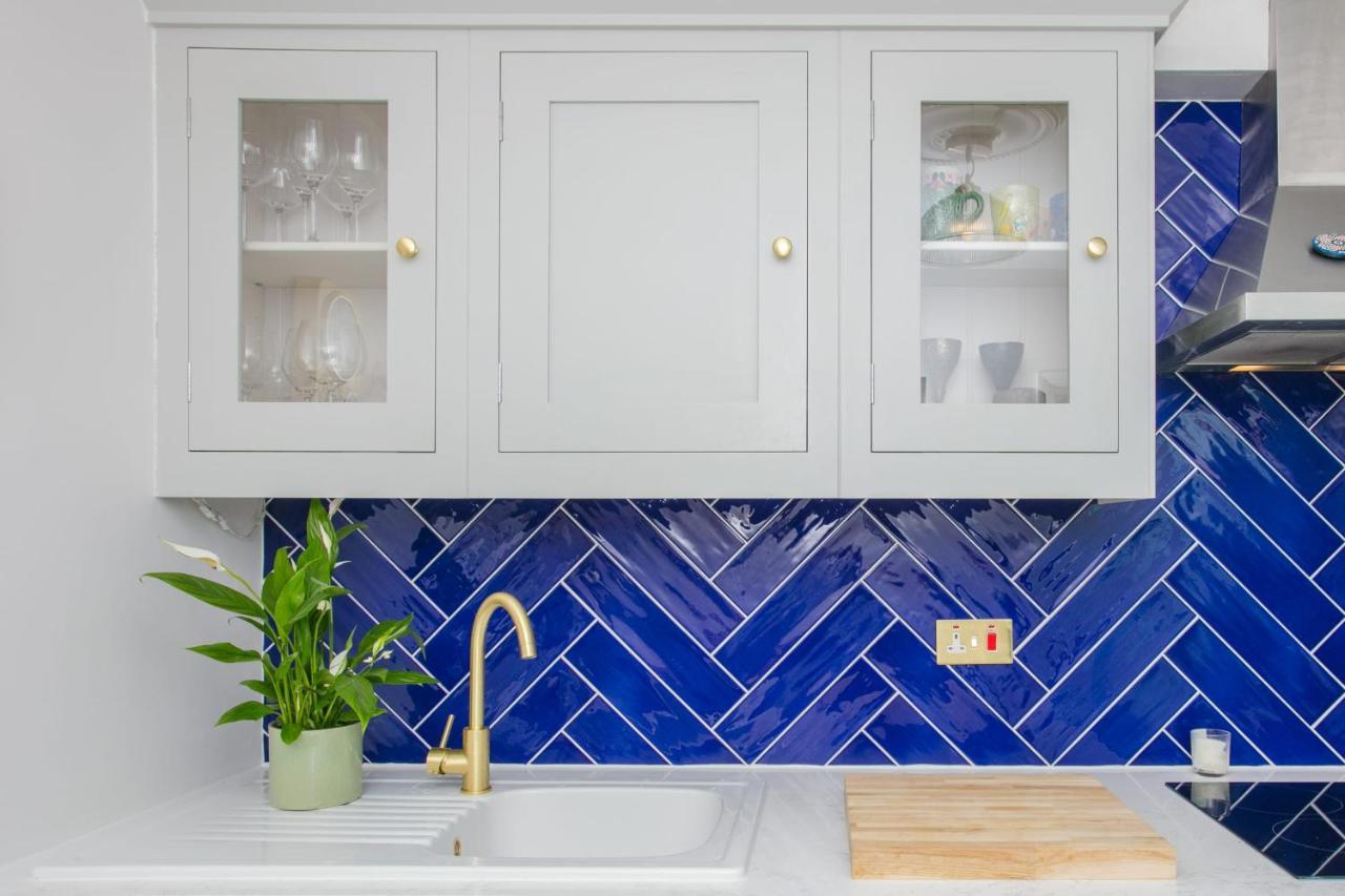 Modern Garden Apartment Camden London Bagian luar foto