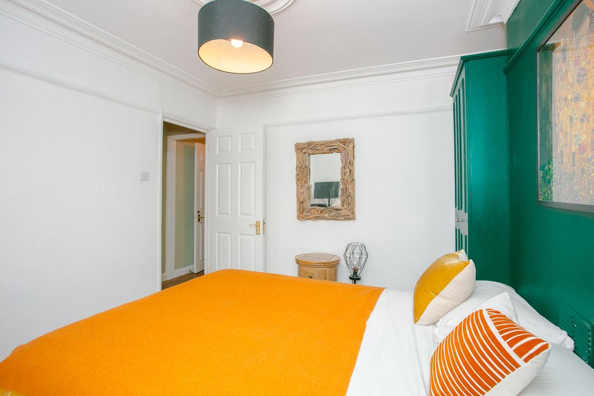Modern Garden Apartment Camden London Bagian luar foto